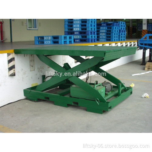 Scissor lift pleatform with CE